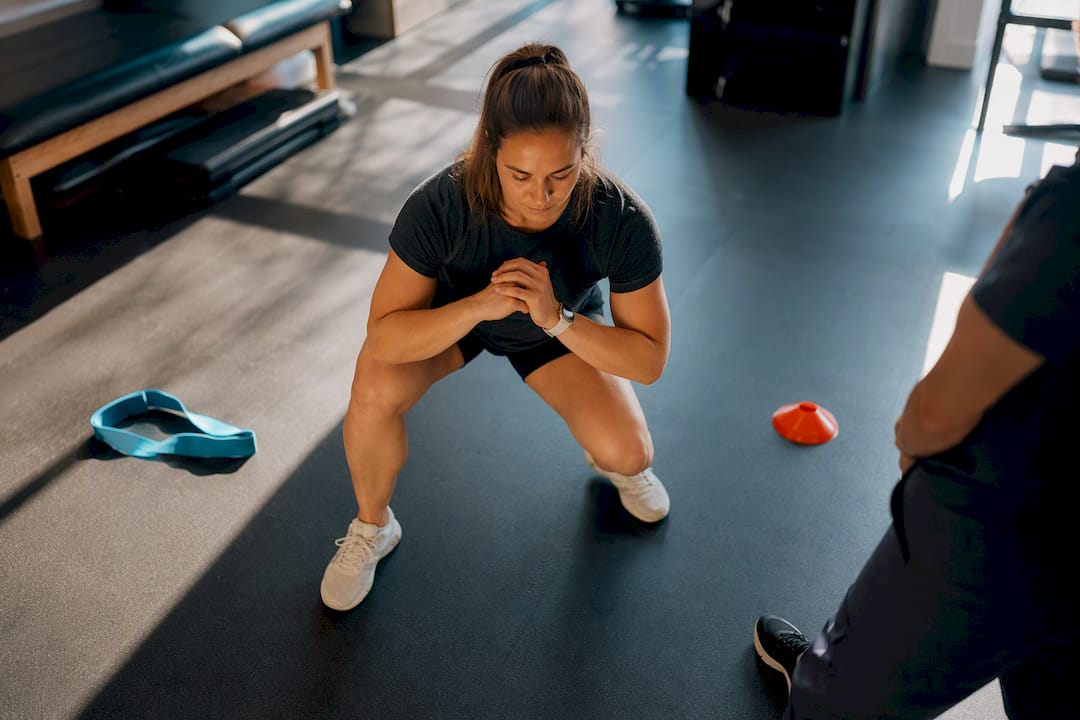 Assess First, Fix Hip Shift in Your Squat in 4–6 Weeks